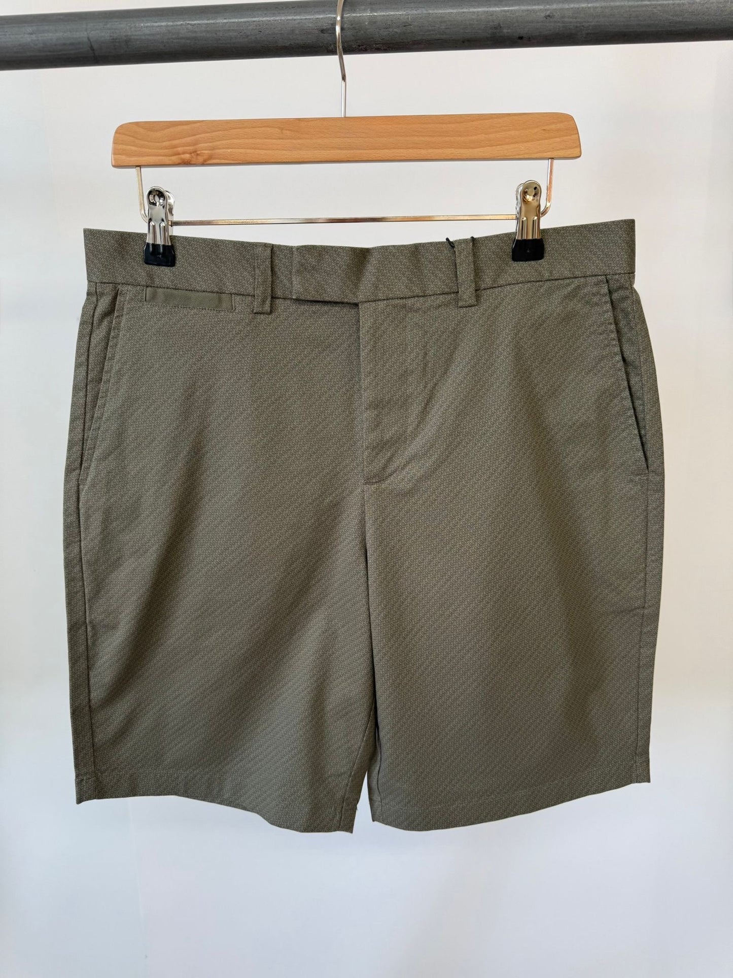 ‘Secret Sample’ Micro Geo Short.