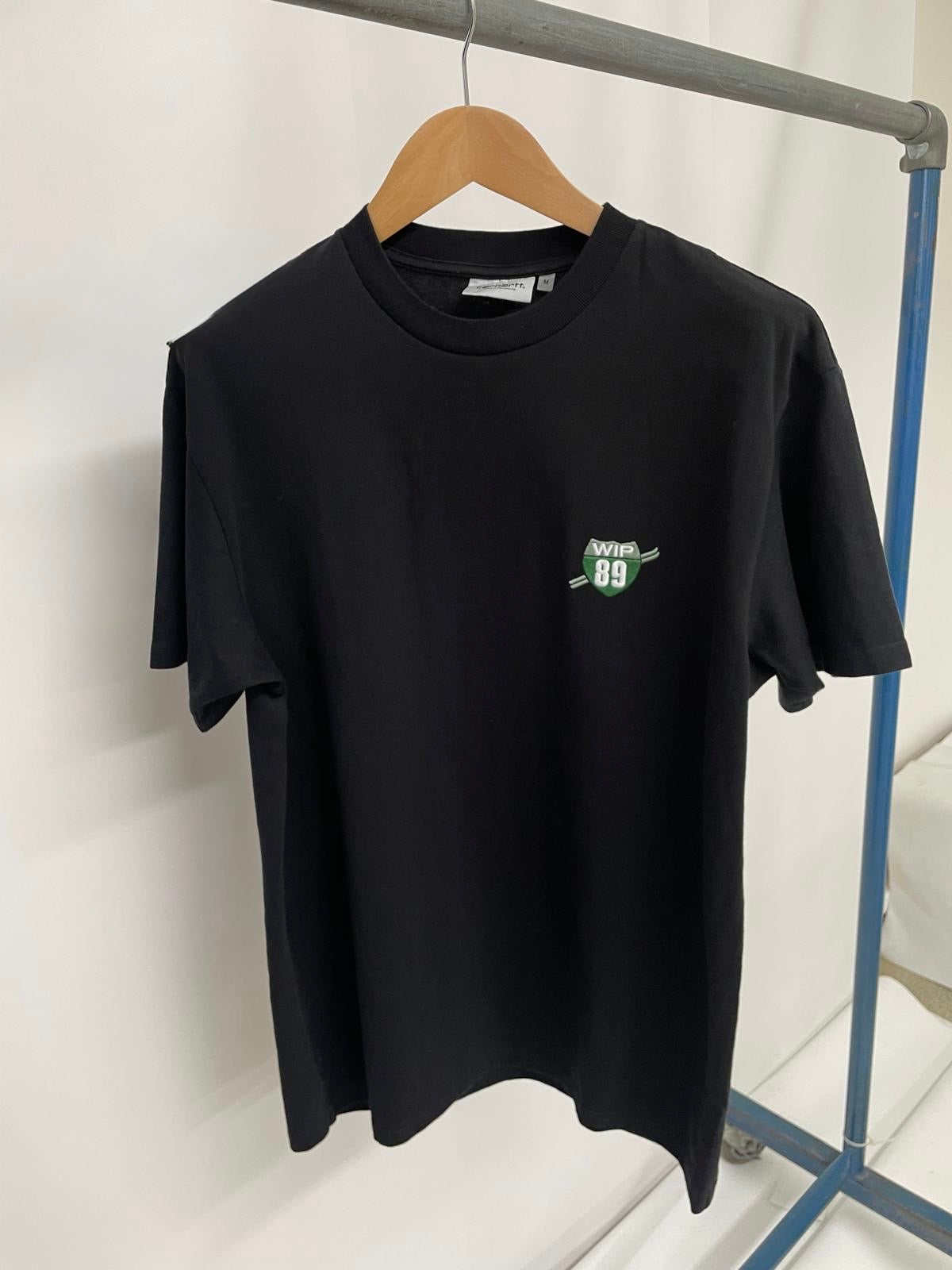 Ex ‘Carhartt’ Men’s T-Shirt -11 designs.