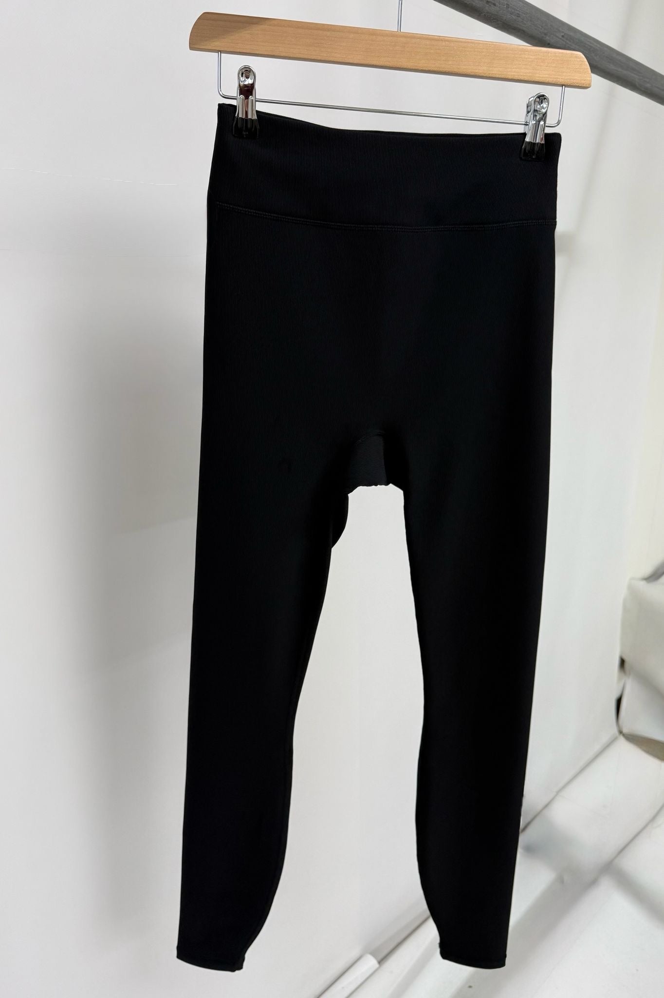 Ex ‘Reasn’ Sculpt High Waist Leggings.