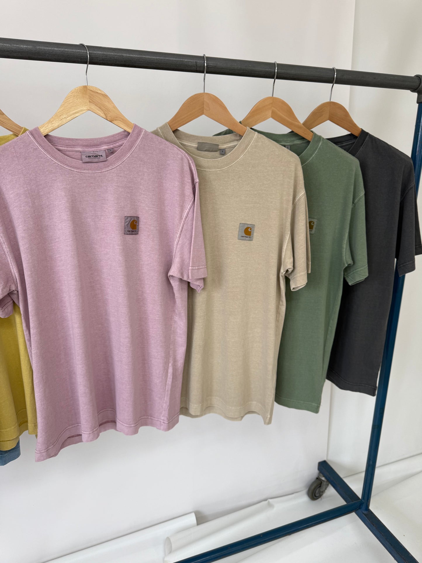 Ex 'Carhartt' T-Shirts. 13 styles available