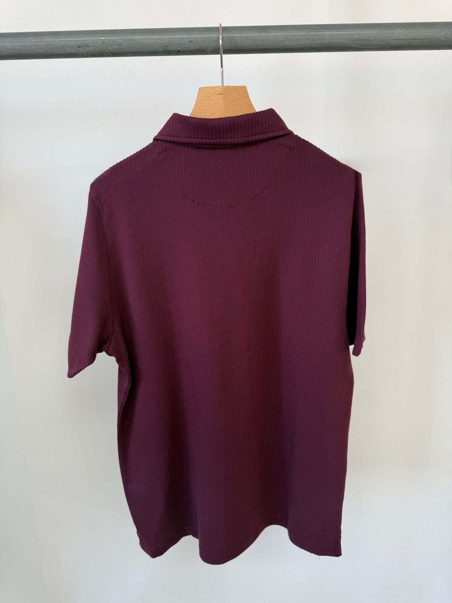 ‘Secret Sample’ Regular Fit Textured Zip T-Shirt.
