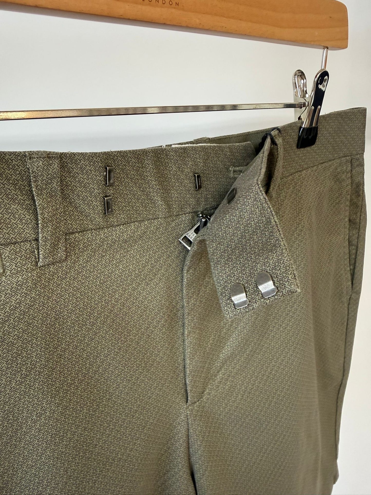 ‘Secret Sample’ Micro Geo Short.