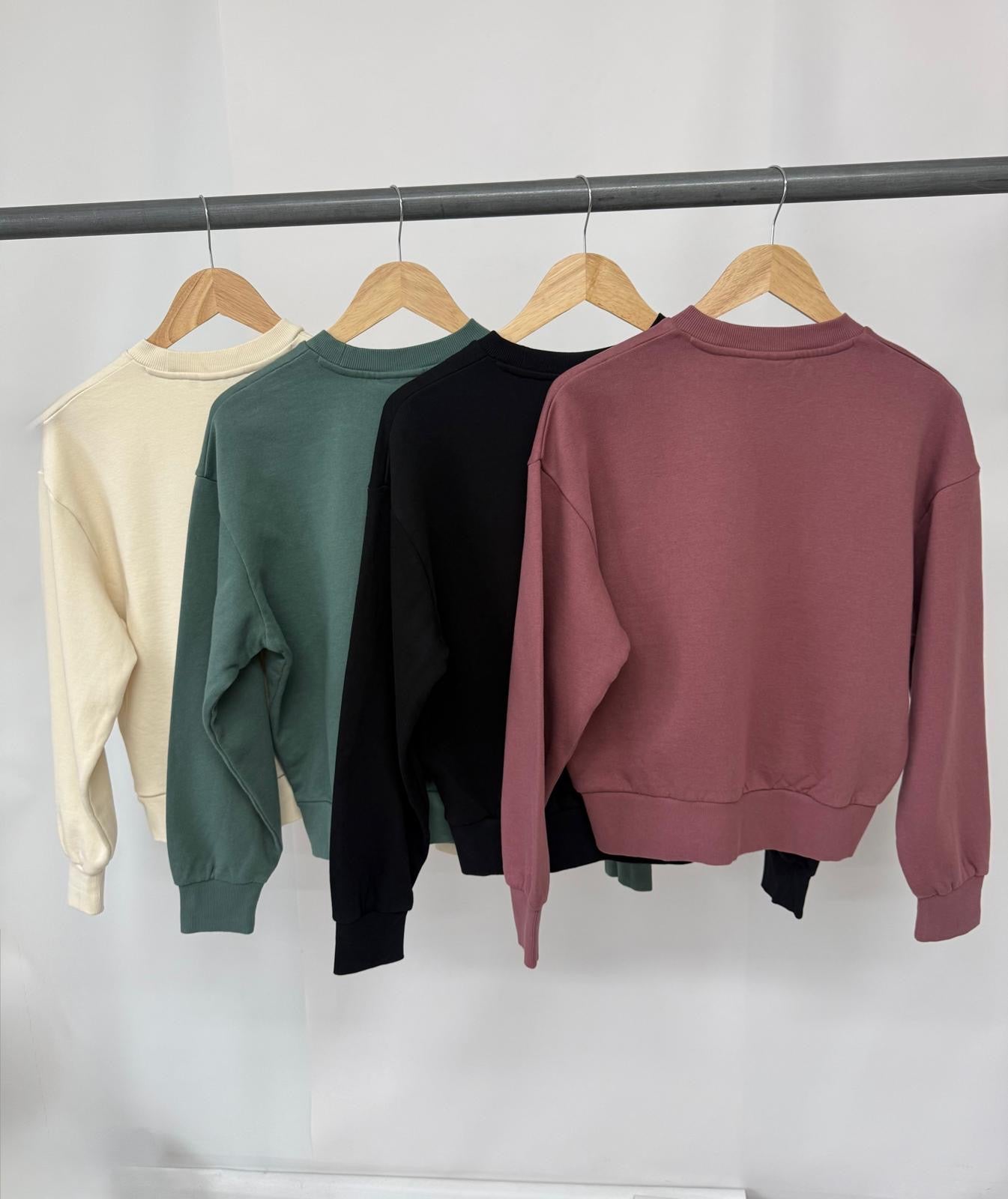 Ex ‘Carhartt’ Ladies Sweater.