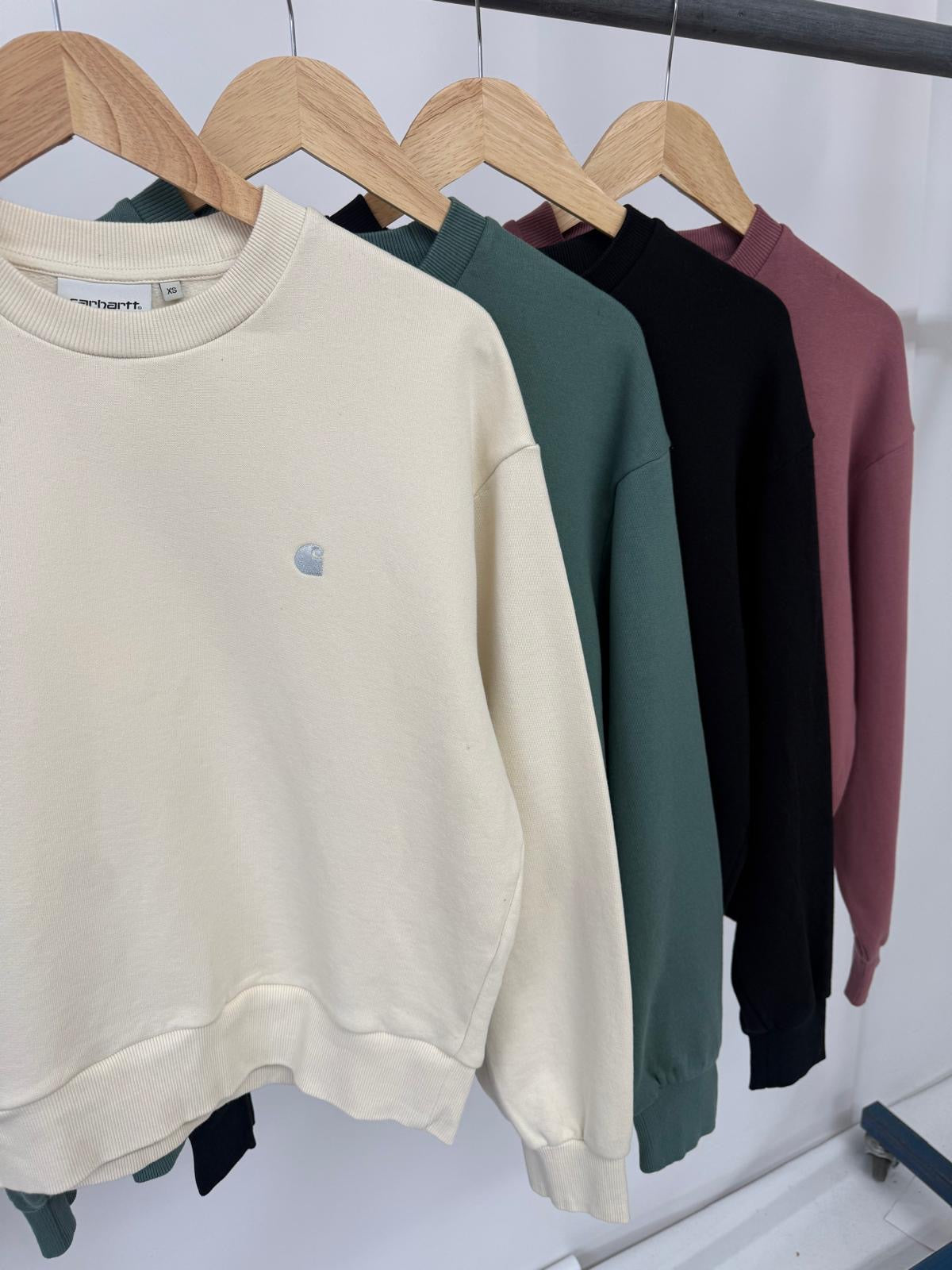 Ex ‘Carhartt’ Ladies Sweater.